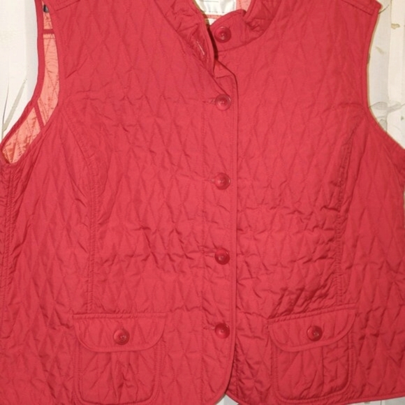 Van Heusen Red Quilted Vest button pockets, Size XXL - Picture 5 of 6